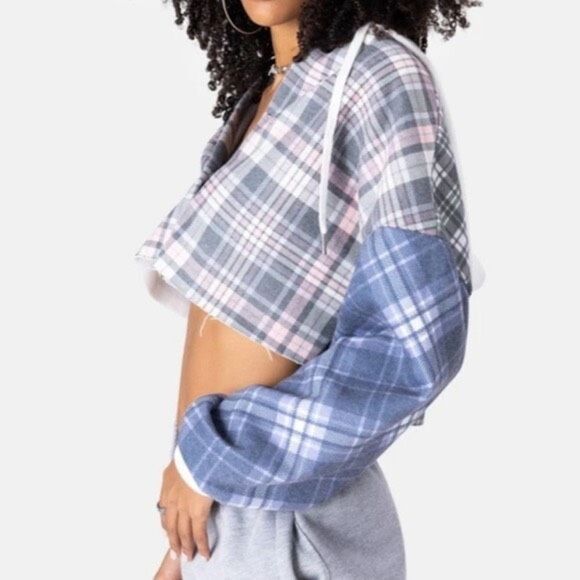 ✨Adika Cropped Hooded Flannel Sweatshirt✨ - Picture 2 of 5
